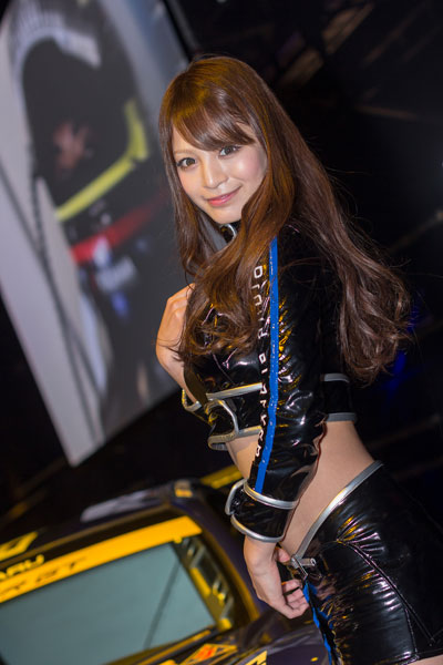 Nhan sắc Nhật Bản trong Tokyo Auto Salon 2013 24