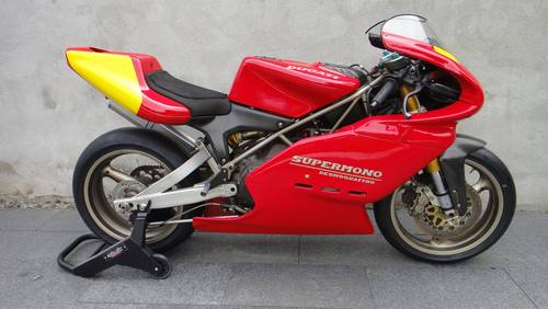 Hàng hiếm Ducati Supermono có giá 150.000 Đô la Mỹ 2