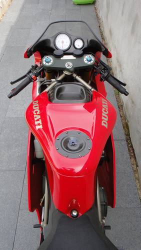 Hàng hiếm Ducati Supermono có giá 150.000 Đô la Mỹ 4