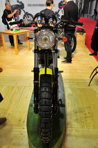 Borile B450 Scrambler - Tân binh làng môtô Ý 4