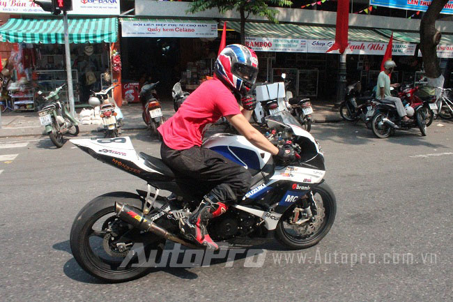 Dàn môtô "khủng" đại náo đường phố Đà Nẵng 42