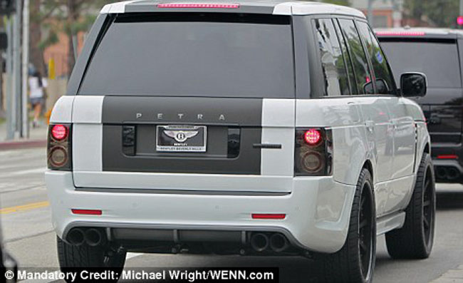 "Tiểu thư F1" tậu Range Rover 2013 đen bóng 3