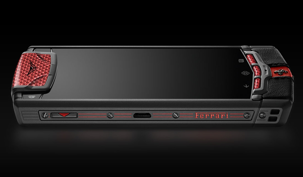 Vertu Ti Ferrari - "Siêu điện thoại" mang cảm hứng F12 Berlinetta 6
