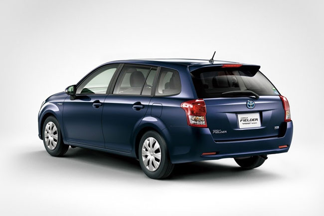 Toyota giới thiệu Corolla Hybrid mới 8