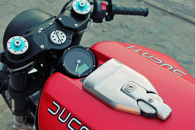 Flat Red II - Ducati Monster 1100 phiên bản đáng thèm muốn nhất 2