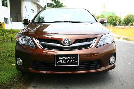 VMS 2013: Toyota góp nhiệt bằng 7 xe mới 5