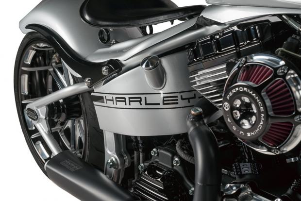 Xe Harley-Davidson mang thiết kế "ăn theo" Porsche 918 Spyder 9