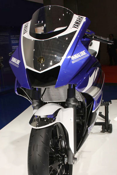 "Soi" chi tiết Yamaha R25 mang thiết kế siêu môtô 7