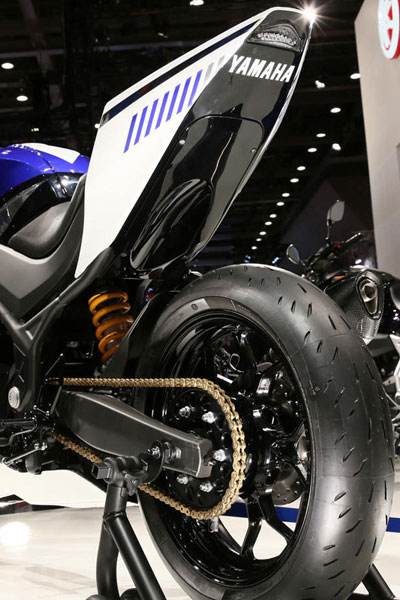 "Soi" chi tiết Yamaha R25 mang thiết kế siêu môtô 17