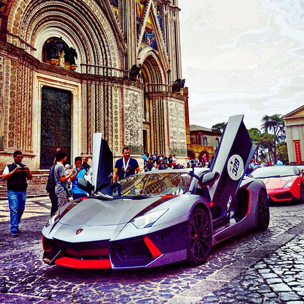 Bộ sưu tập toàn siêu xe Lamborghini "khủng" của một doanh nhân 9