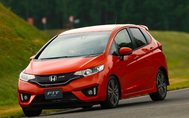Honda Fit 2015 có giá hợp túi tiền 1