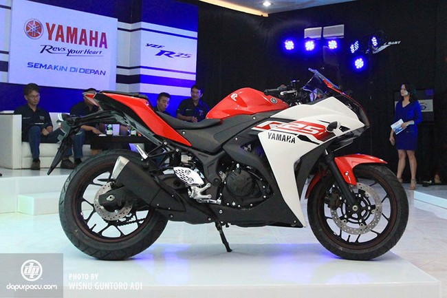 Yamaha R25 hút khách hơn cả R15 2.0 2014 sắp về Việt Nam 2