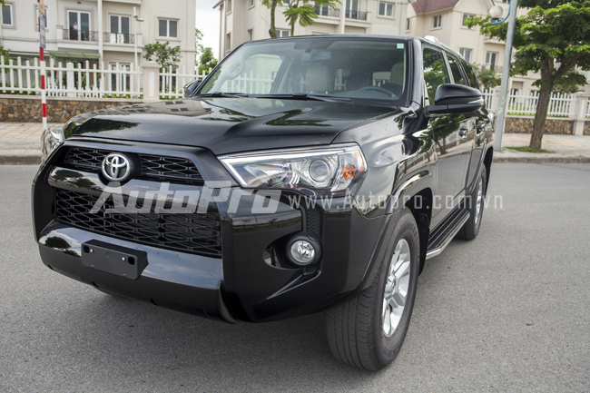 Cận cảnh xe SUV tiền tỷ Toyota 4Runner 2014 tại Việt Nam 4