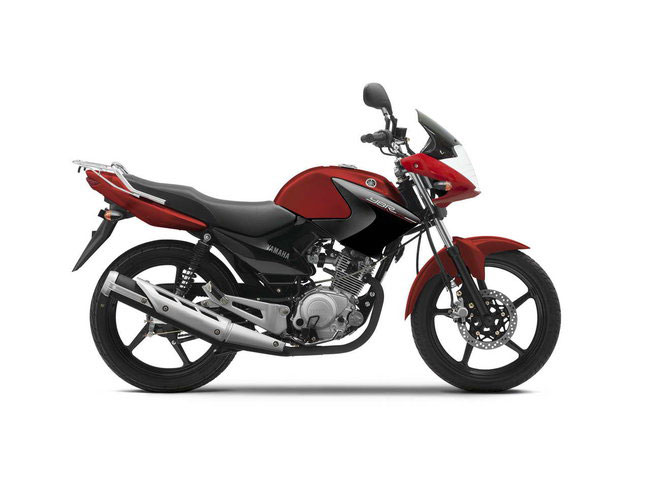 Xe côn tay Yamaha YBR 125 ESD 2014 có giá 1.900 USD 2