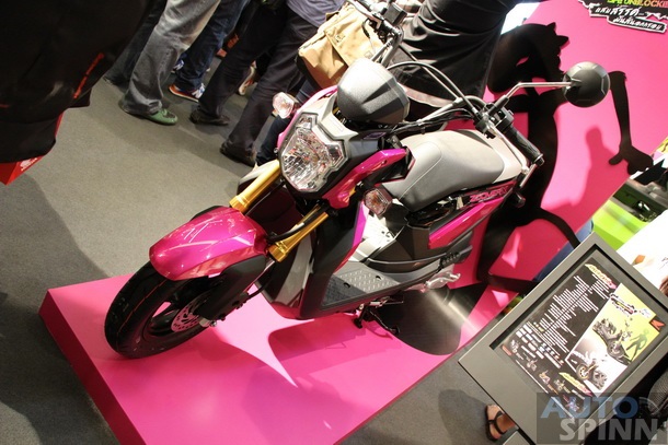 Honda Zoomer-X 2015: Màu mè và trẻ trung hơn 6