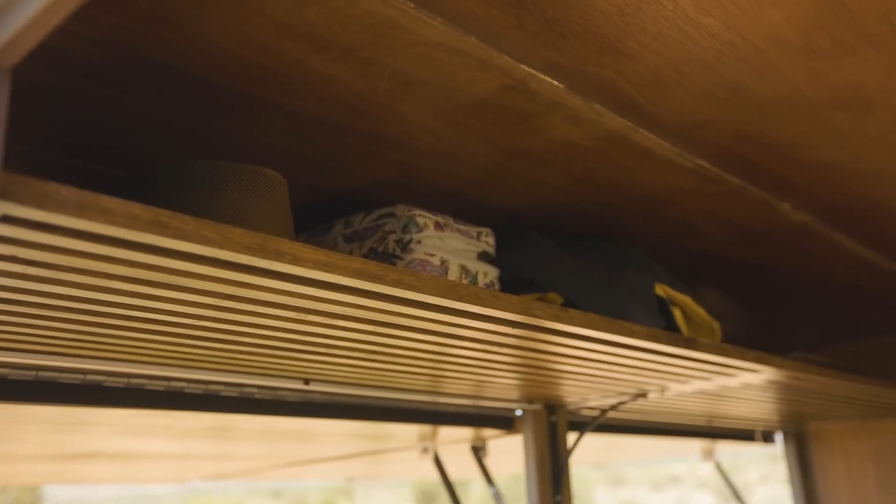 Toyota Land Cruiser độ nhà di động: Mở được cả 3 mặt, không ngán ‘vùng sâu vùng xa’ - Ảnh 12. Toyota Land Cruiser độ nhà di động: Mở được cả 3 mặt, không ngán ‘vùng sâu vùng xa’ - Ảnh 12.