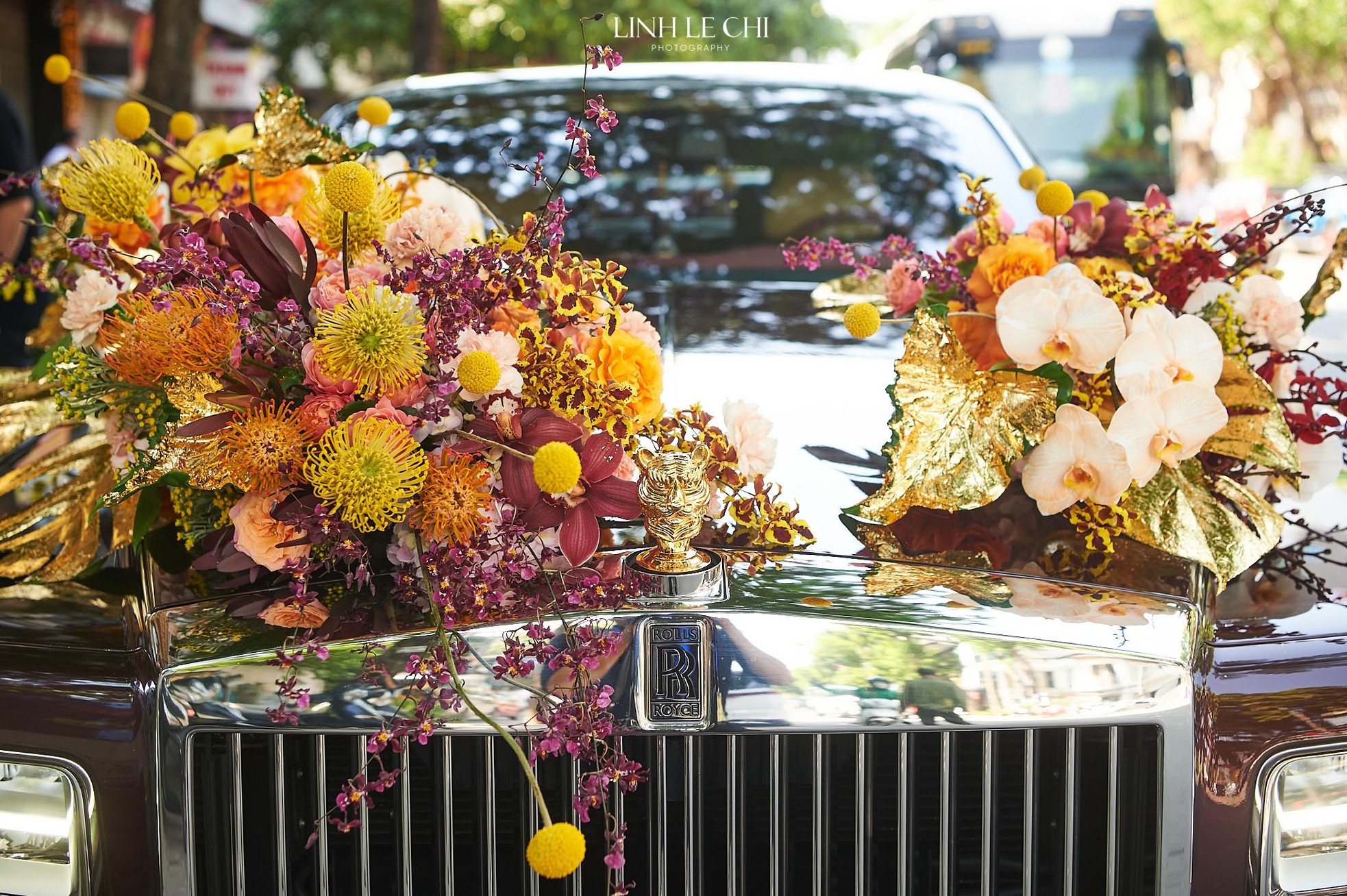 Doanh nhân Đỗ Vinh Quang rước Đỗ Mỹ Linh bằng xe Rolls-Royce ở lễ cưới - Ảnh 4.