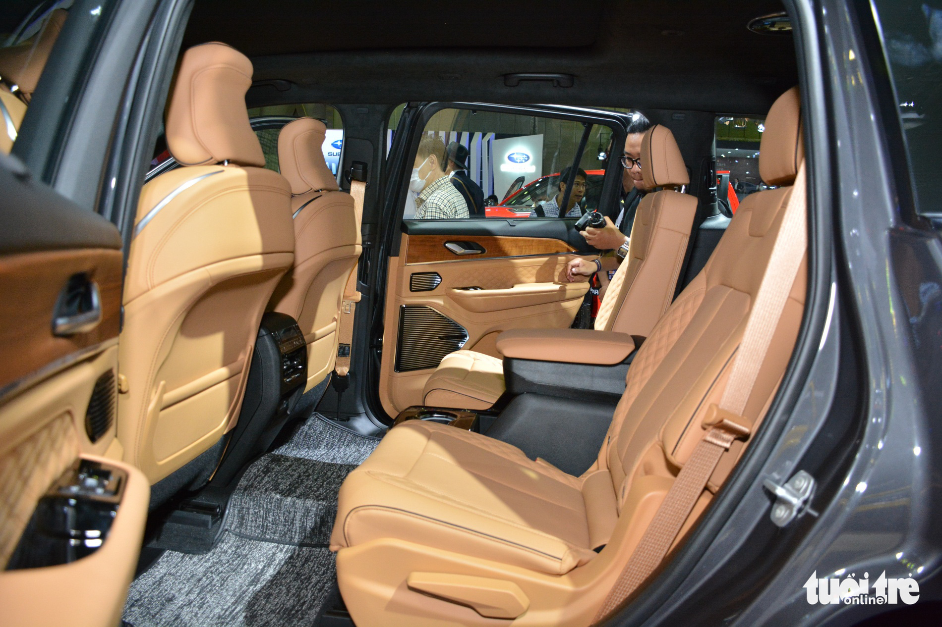 Jeep Grand Cherokee L giá hơn 6 tỉ đồng: SUV phổ thông được định vị ngang hạng sang ở Việt Nam - Ảnh 13.