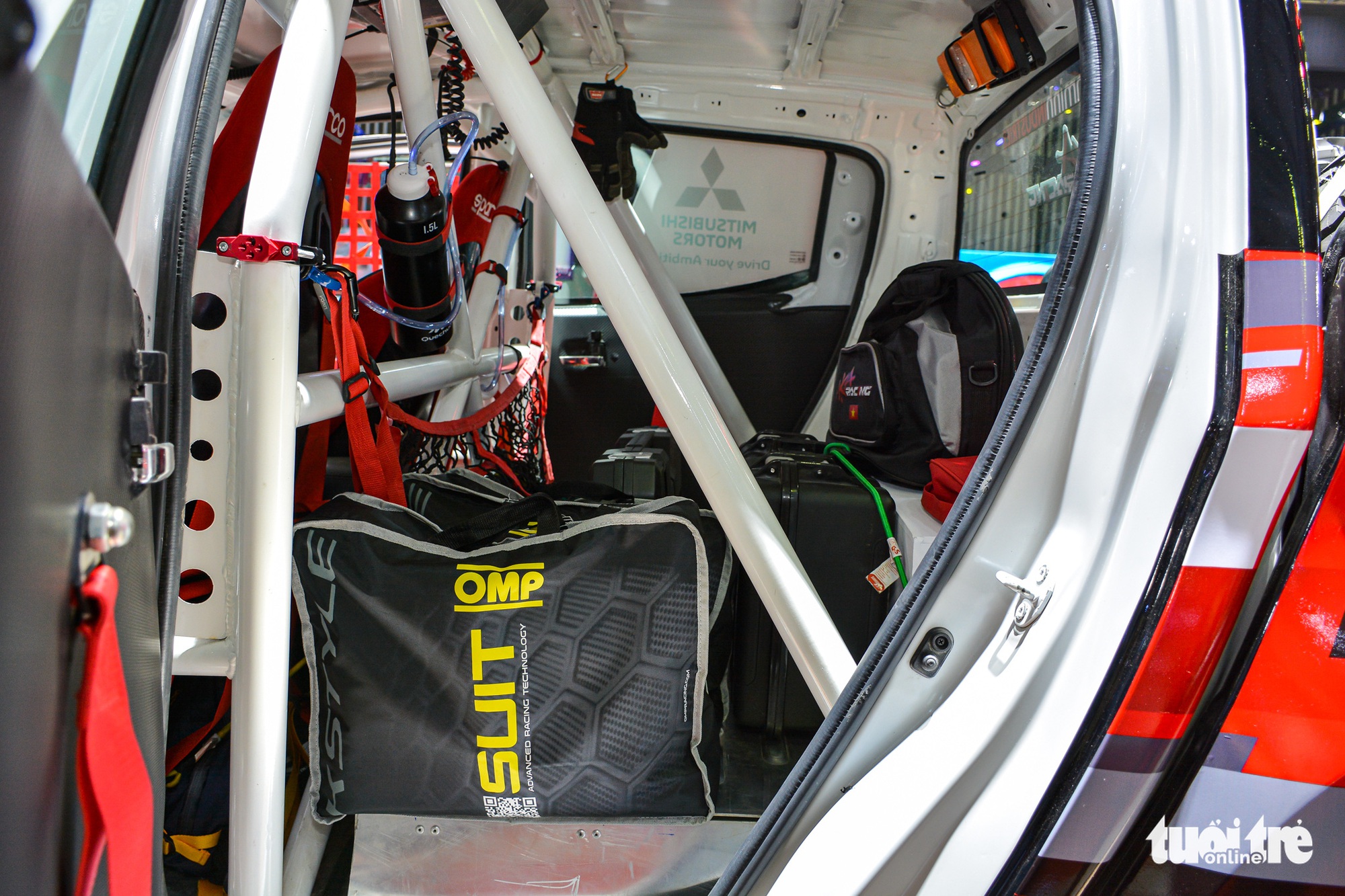 Mitsubishi Triton AKA Racing - Bán tải đi đua quốc tế duy nhất tại VMS 2022 - Ảnh 16.