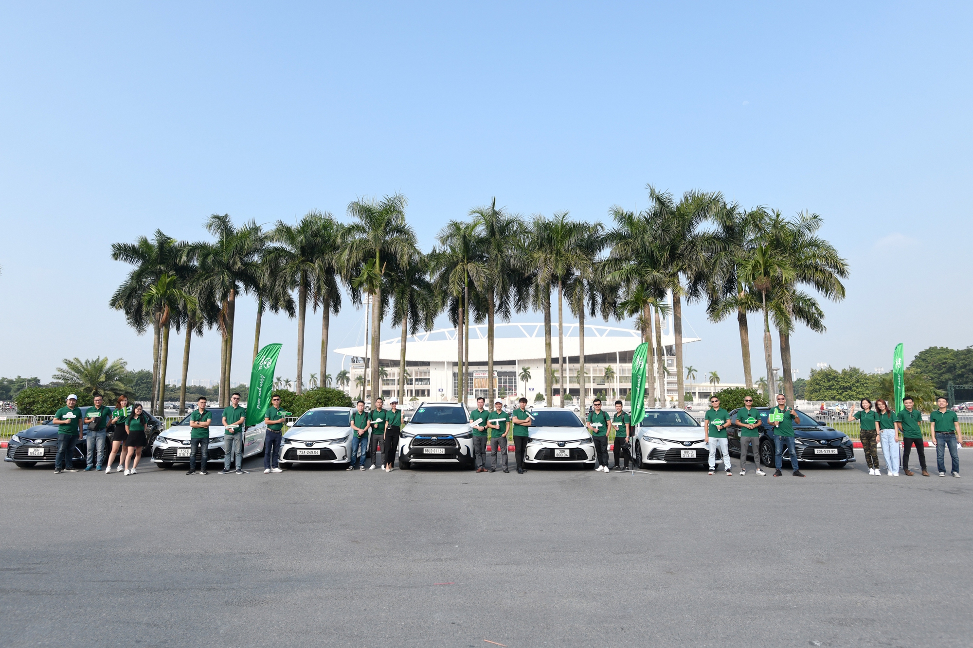 Trải nghiệm loạt ô tô hybrid của Toyota Hà Nội đến Mai Châu: Tưởng chỉ tiết kiệm nhưng còn thêm bất ngờ - Ảnh 2.