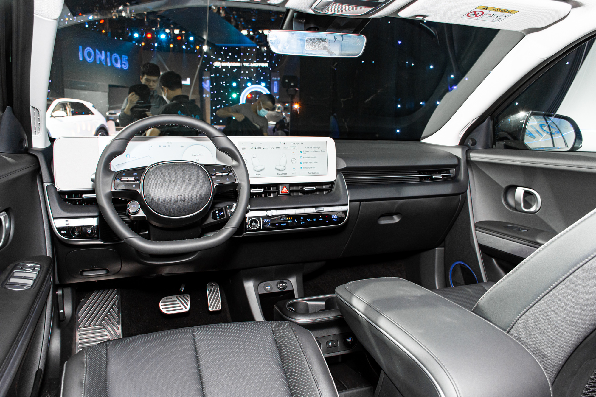 Hyundai lắp ráp Santa Fe Hybrid và Ioniq 5 tại Việt Nam: Kỳ vọng giá tốt để so kè Kia và VinFast - Ảnh 8.