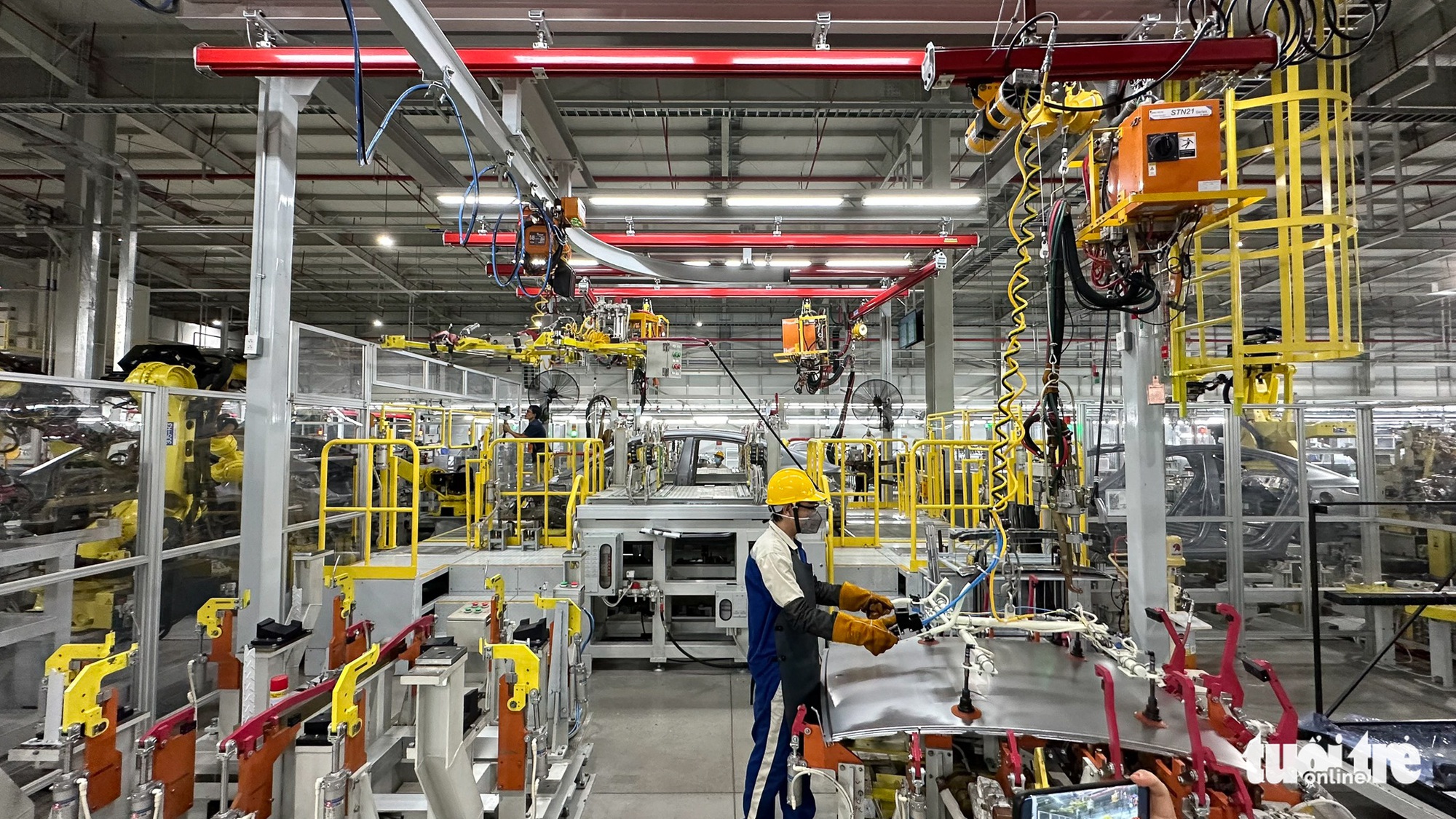 Bên trong nhà máy Hyundai Thành Công số 2: Xuất xưởng 11 xe/giờ, kỳ vọng hết khan xe - Ảnh 3.