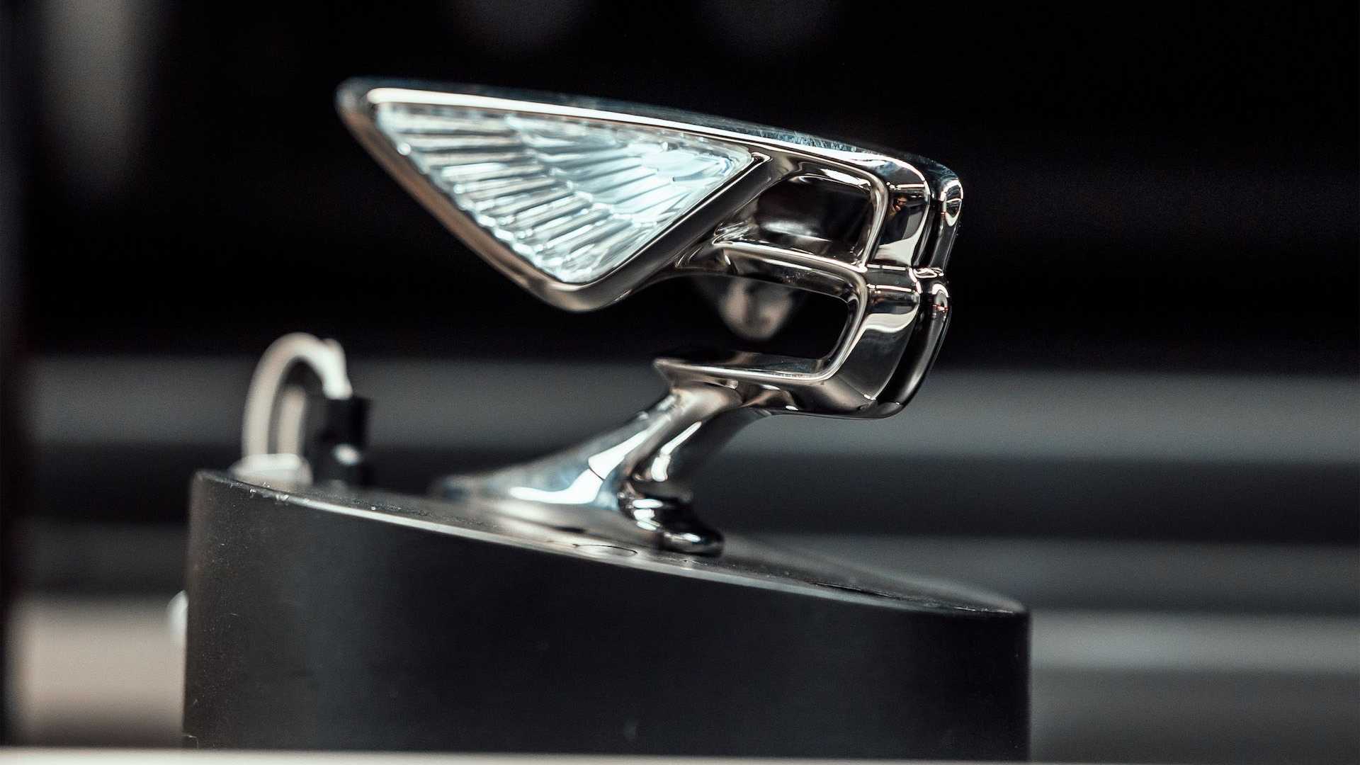 Biểu tượng Bentley đấu Spirit of Ecstasy của Rolls-Royce được giới siêu giàu cực chuộng - Ảnh 8.