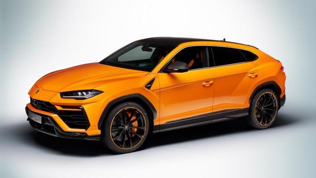 Triệu hồi siêu SUV Lamborghini Urus vì lỗi màn hình ảnh 1