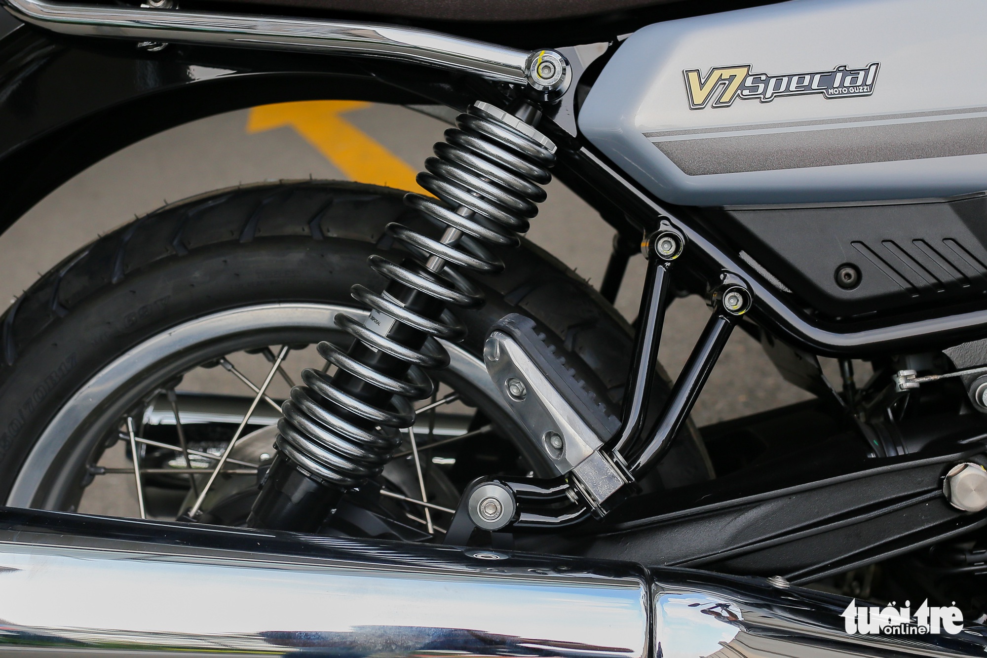 Chi tiết Moto Guzzi V7 Special 850 giá hơn 400 triệu đồng tại Việt Nam - Ảnh 12.