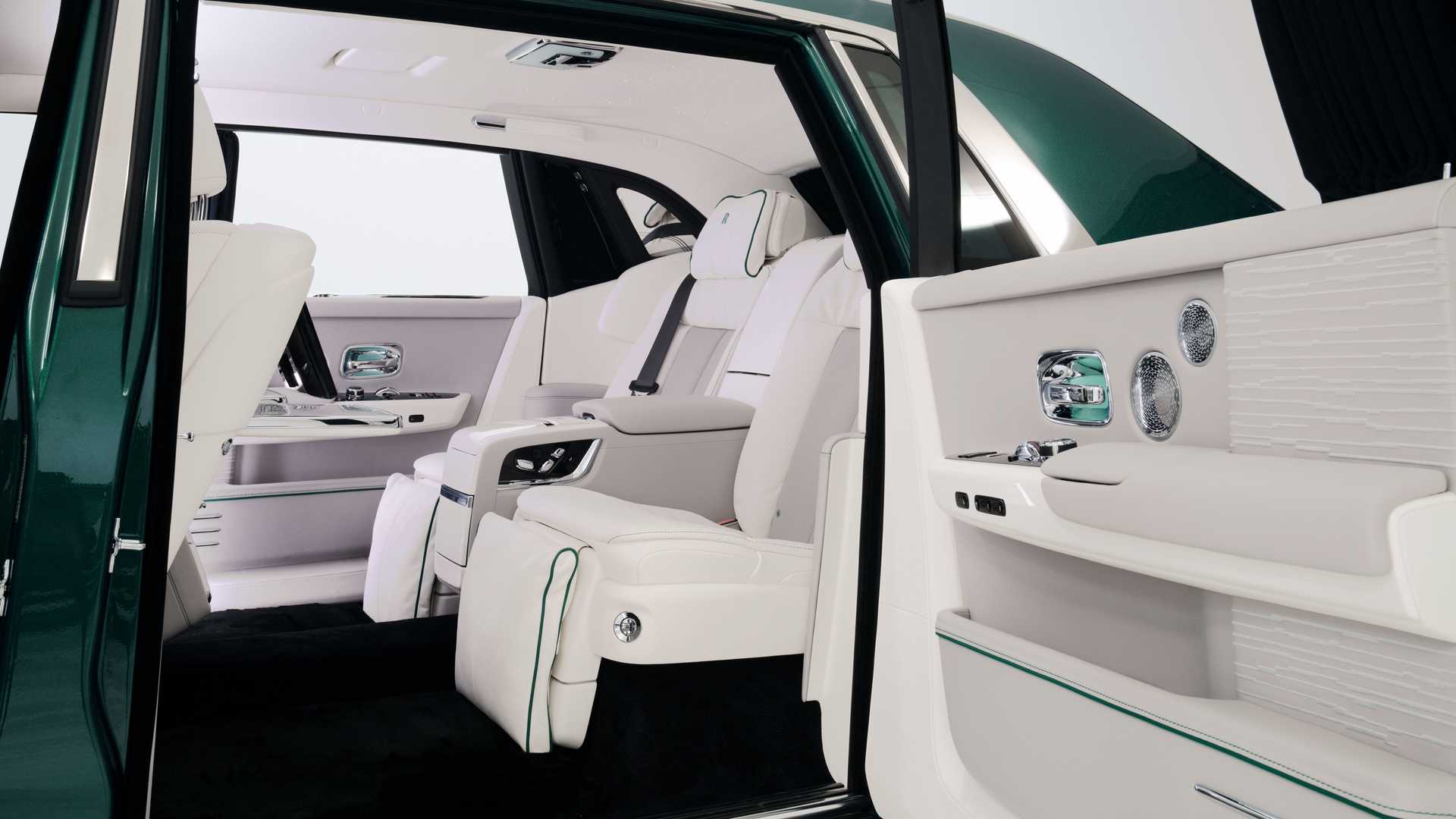 Rolls-Royce khoe 6 xe độc bản mới đại gia Trung Đông: Mỗi xe một kiểu nguyên tố - Ảnh 5.