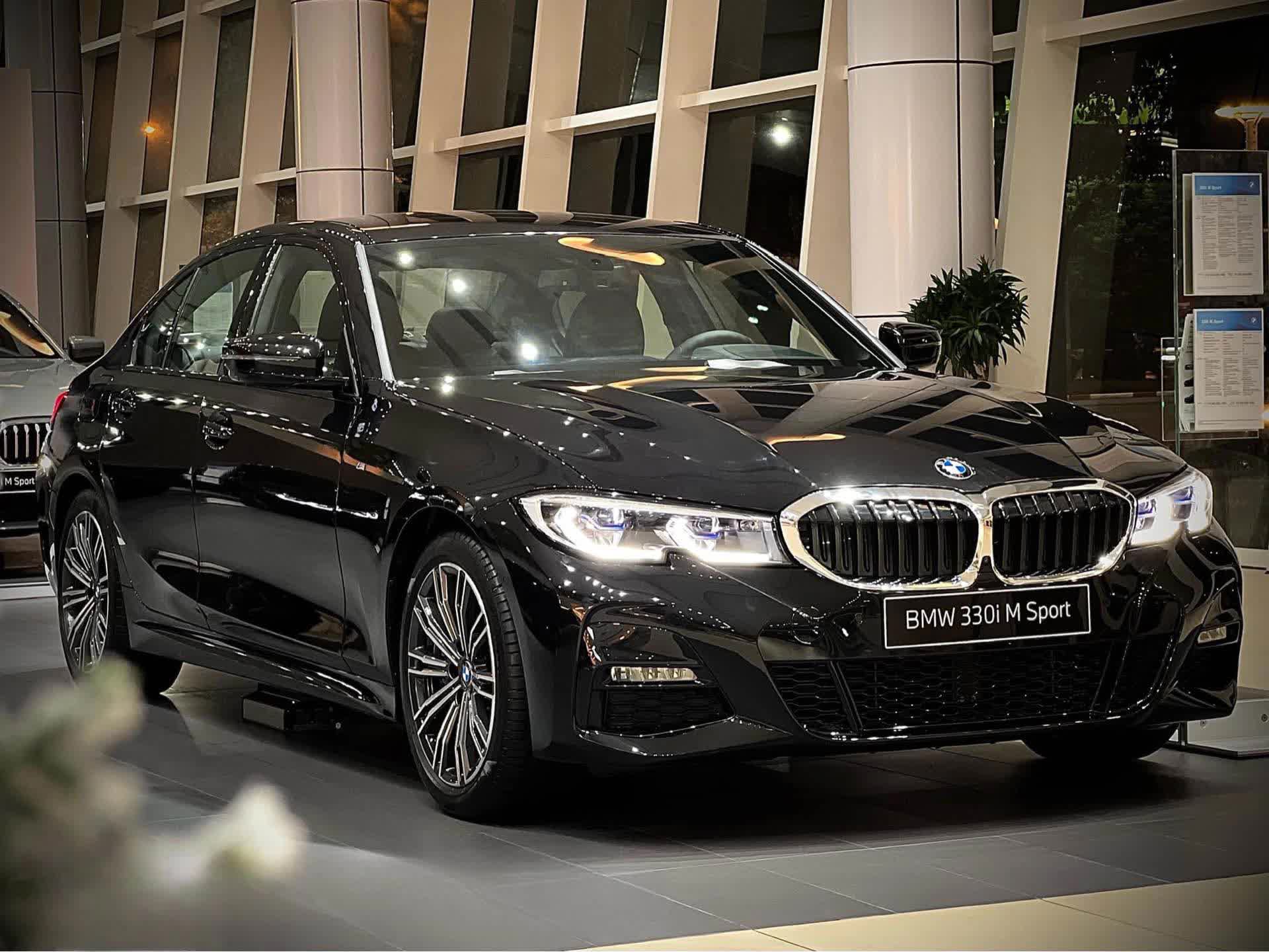 Giá xe BMW 3 Series 2023 Giá lăn bánh Thông số và Ưu đãi mới nhất tháng  082023
