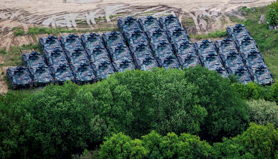 3 nghĩa địa xe tăng lớn nhất thế giới: Nơi yên nghỉ của hàng trăm, hàng nghìn con quái vật bằng sắt, có nơi quá trình hóa kiếp được tiến hành bằng tay - Ảnh 10.