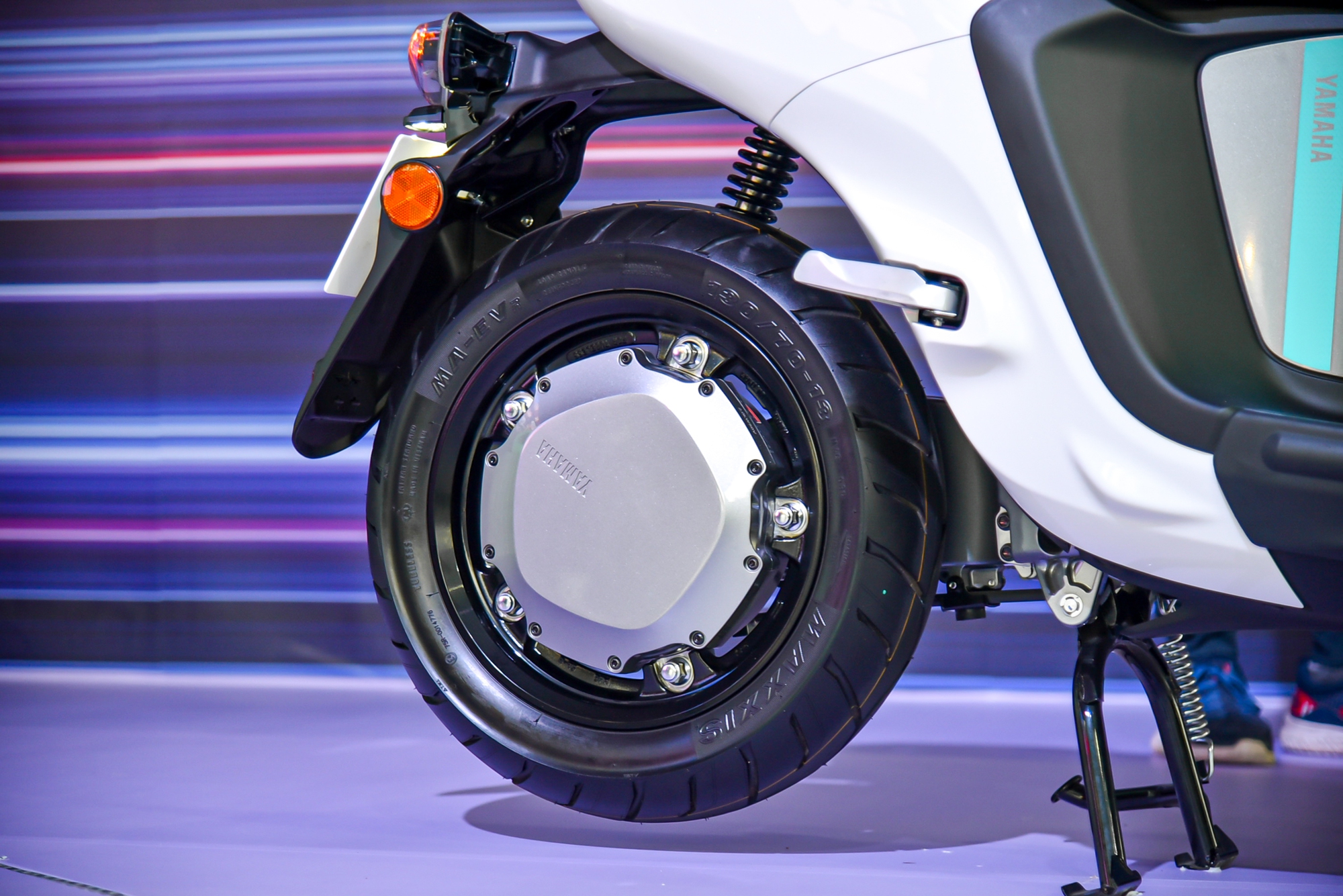Yamaha Neos ra mắt Việt Nam: Giá 50 triệu đồng, có thể đi tối đa 144 km, cạnh tranh VinFast Vento S - Ảnh 11.