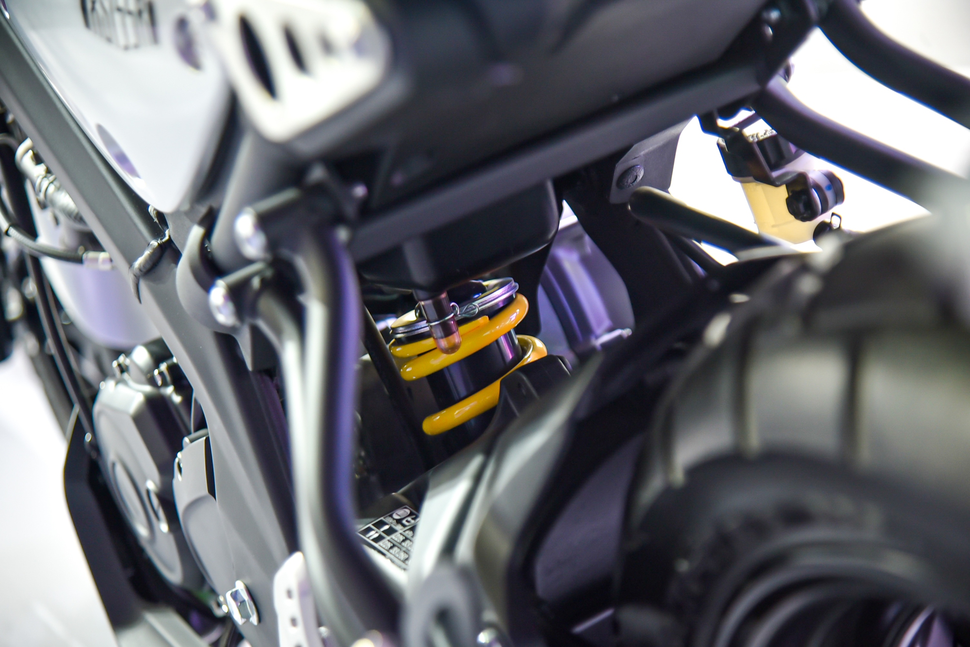 Yamaha XS155R chính hãng chào sân thị trường Việt: Giá bán 77 triệu đồng, thách thức Honda CB150R - Ảnh 6.