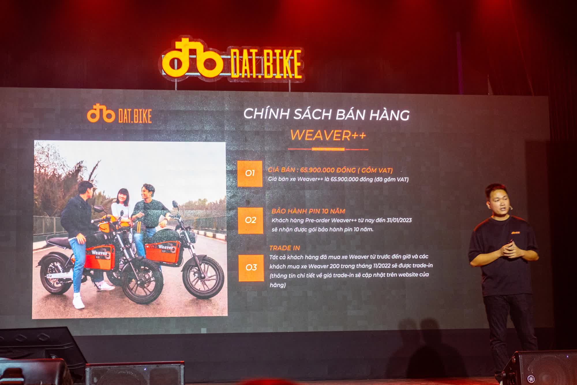 Ra mắt Dat Bike Weaver++: Giá 65,9 triệu đồng, dáng cổ điển, sạc nhanh chưa từng có tại Việt Nam - Ảnh 1.