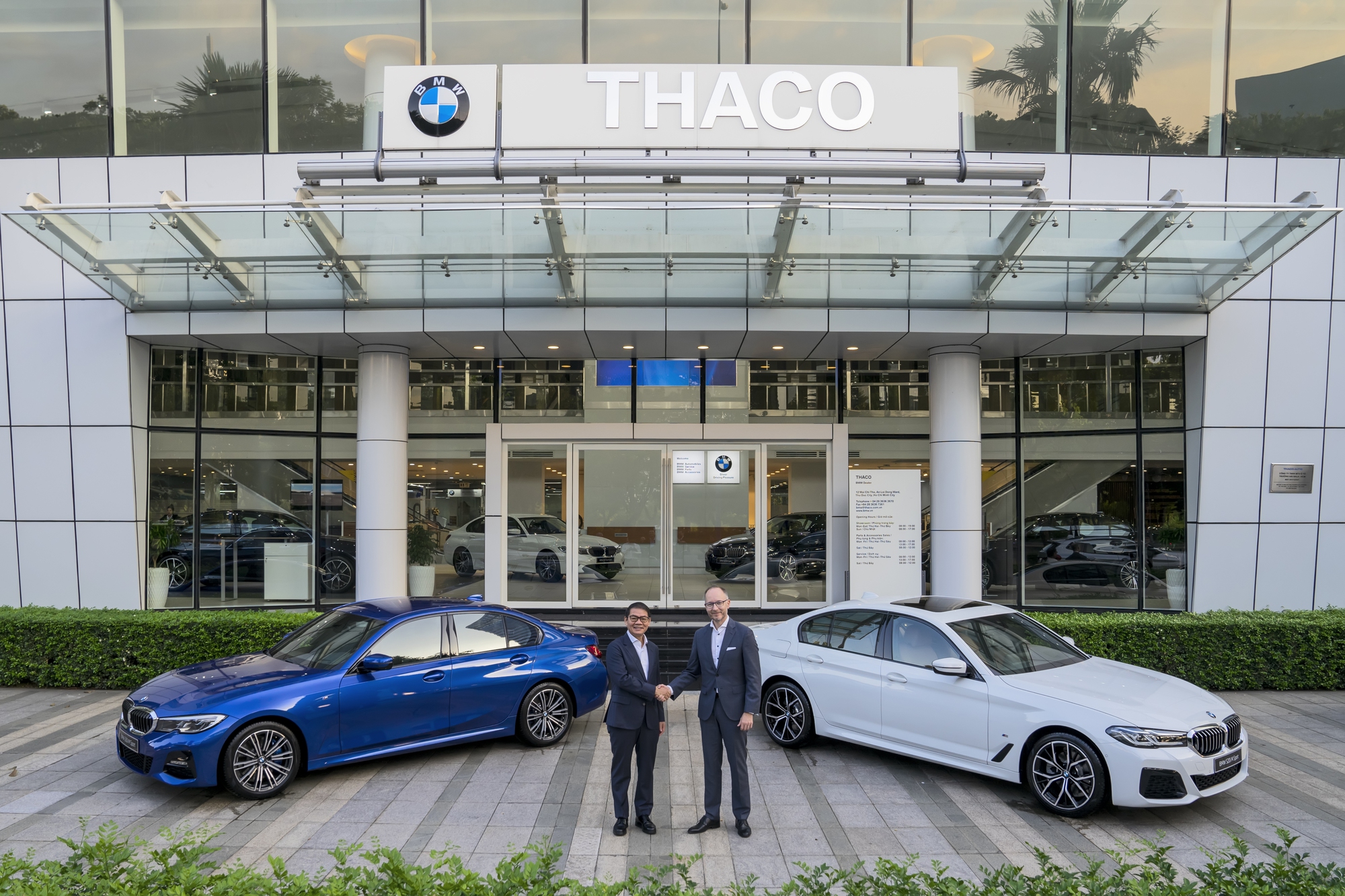 THACO Auto chính thức lắp ráp loạt xe BMW tại Việt Nam: Chuẩn bị phả hơi nóng lên Mercedes-Benz - Ảnh 1.