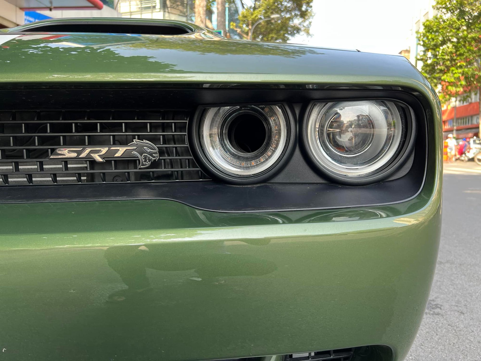 Dodge Challenger Hellcat Redeye đầu tiên về Việt Nam thuộc bộ sưu tập xe nghìn tỷ, riêng tiền option hơn 100 triệu đồng - Ảnh 3.