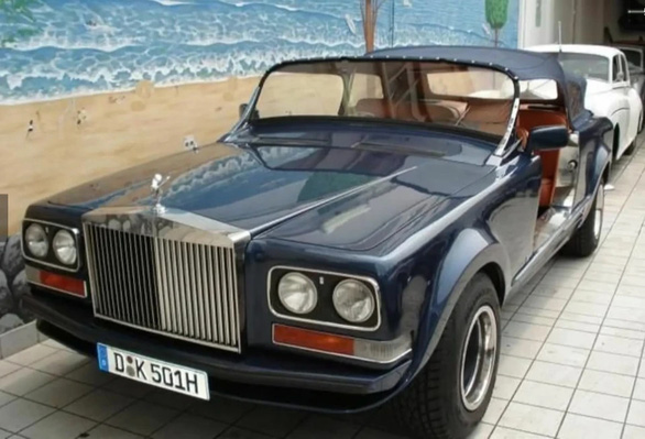 Vua Morocco bẻ cửa xe Rolls-Royce để… đi săn cùng chim ưng - Ảnh 5.