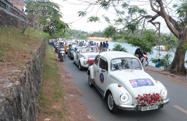 Hàng chục xe cổ Volkswagen tham gia Lễ hội đường phố tại Tuần lễ Festival Huế 2022  - Ảnh 14.