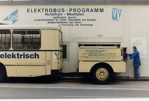 Không chỉ là xe điện với xe xăng, VinBus còn khác những chiếc xe buýt truyền thống ở chi tiết rất nhỏ này - Ảnh 9.