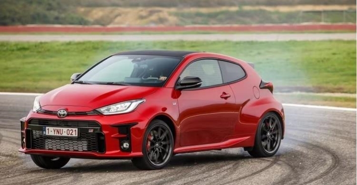 Những mẫu xe nhỏ gọn c&oacute; tốc độ đ&aacute;ng kinh ngạc  - Ảnh 2.