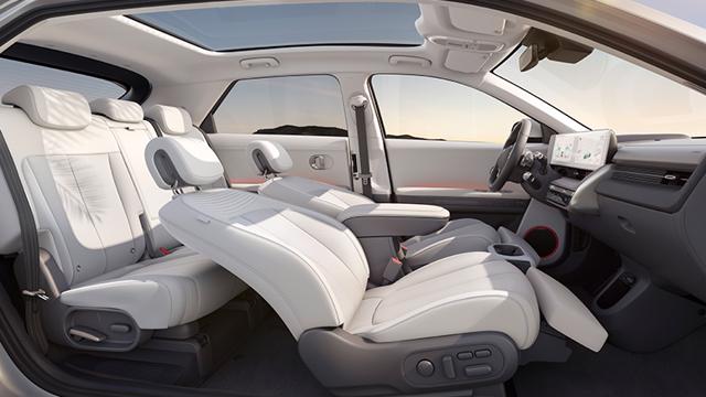 Xe điện tương lai của Hyundai sẽ có ghế rung - Ảnh 1.