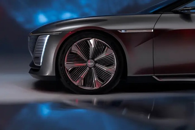 Cận cảnh mẫu xe điện siêu sang của Cadillac, giá đồn đoán tới 300.000 USD  - Ảnh 2.