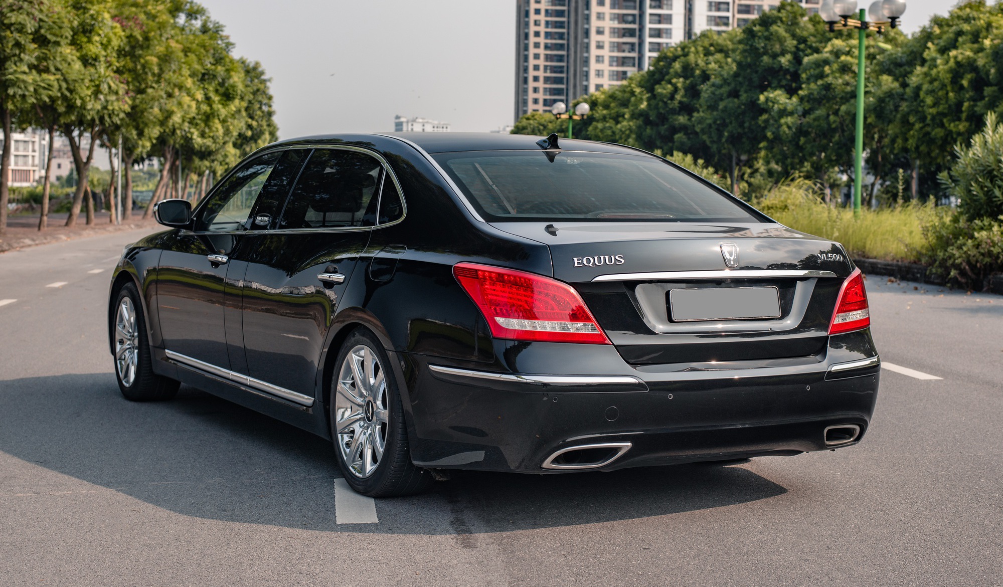 Mercedes-Benz S-Class châu Á có giá ngang Toyota Camry - Món ăn lạ không phải ai cũng biết tới - Ảnh 3.