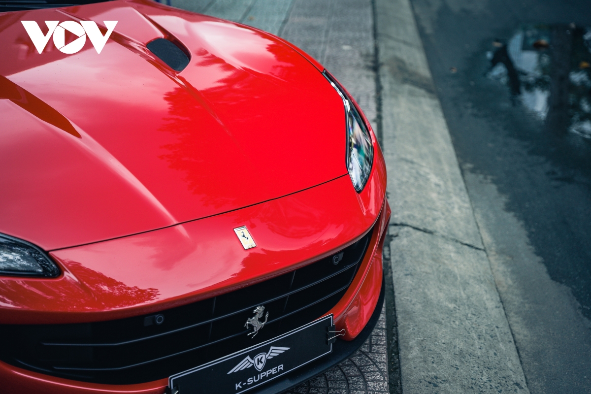 Cận cảnh Ferrari Portofino M hơn 15 tỷ đồng đầu tiên tại Việt Nam - Ảnh 8.