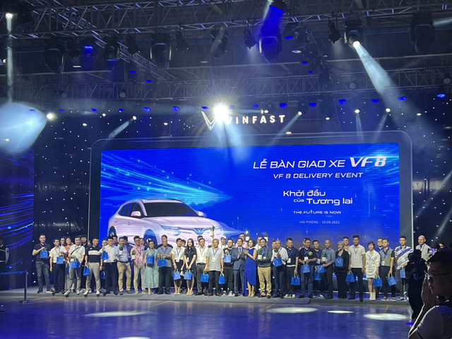 Từng nghi ngờ nhưng nay VinFast đã giao VF 8, chuyên gia Nguyễn Thanh Hải: Tôi thán phục - Ảnh 2.