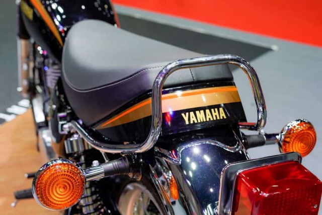Ngắm xế cổ Yamaha SR400 hồi sinh với diện mạo cực chất, chờ ngày về Việt Nam - Ảnh 4.