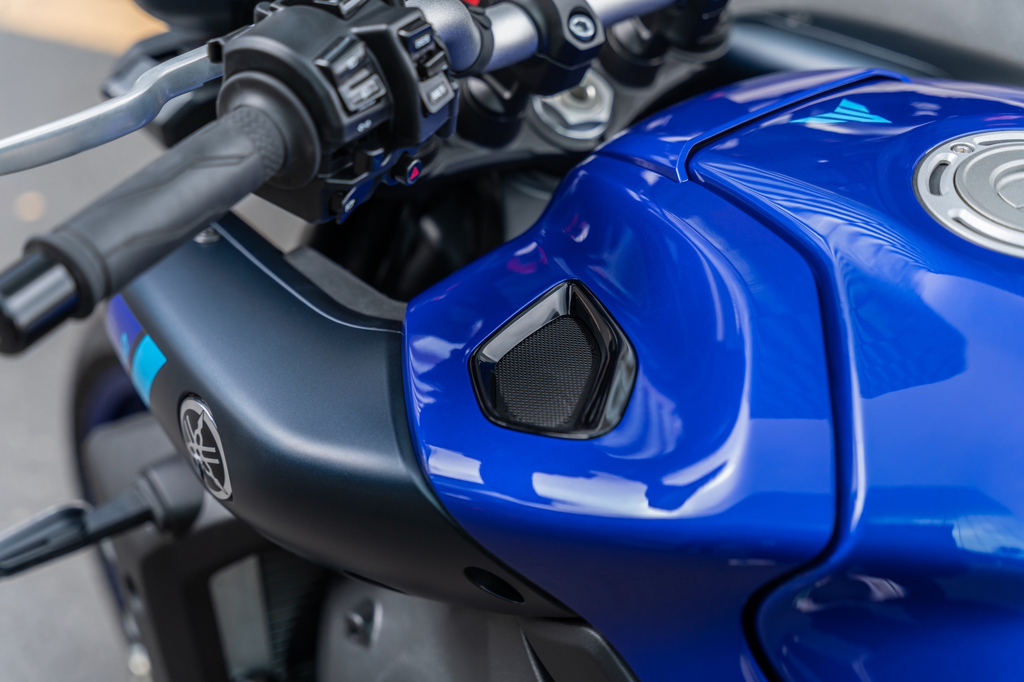 Biểu tượng của sức mạnh và sự bứt phá  Yamaha MT10  Revzone Yamaha Motor