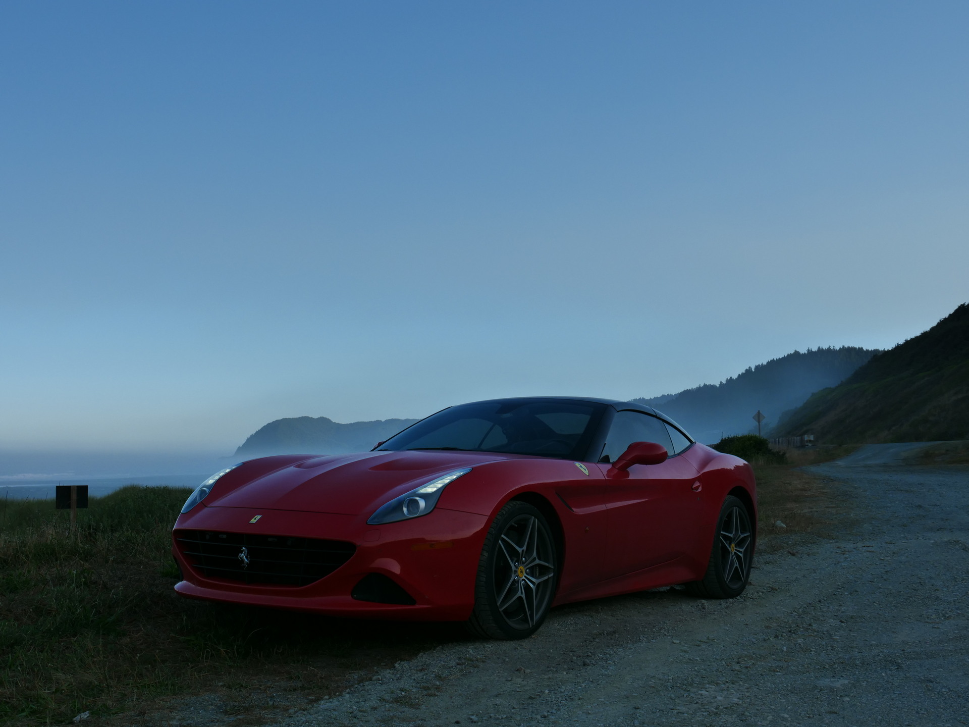 Phượt xuyên 3 quốc gia bằng siêu xe Ferrari: Đi gần 21.000km trong 2 tháng - Ảnh 15. Phượt xuyên 3 quốc gia bằng siêu xe Ferrari: Đi gần 21.000km trong 2 tháng - Ảnh 15.