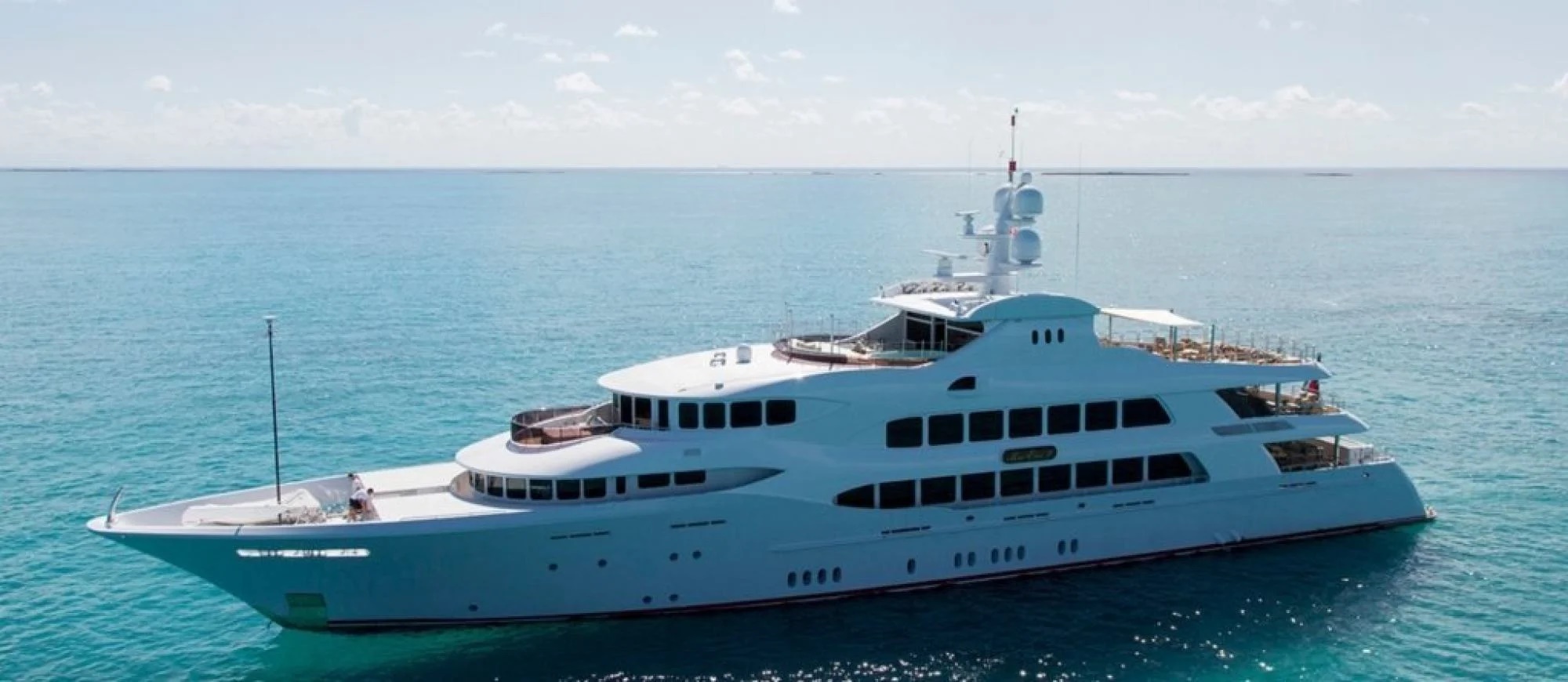 Những con tàu xa hoa bậc nhất triển lãm du thuyền Monaco, nơi quy tụ tài sản của nhà giàu thế giới - Ảnh 4.